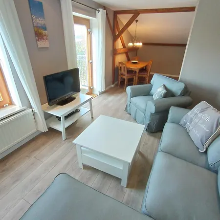 1 -lund, Mit Balkon- * Fehmarn